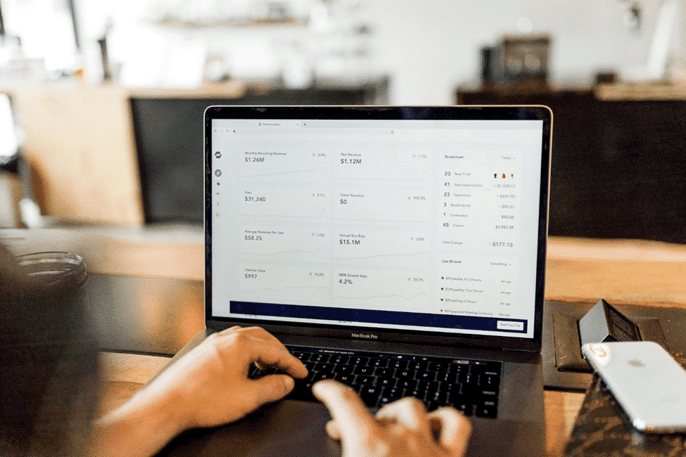SEO vs PPC : Comprendre les différences et prendre la bonne décision pour votre entreprise - UniK SEO